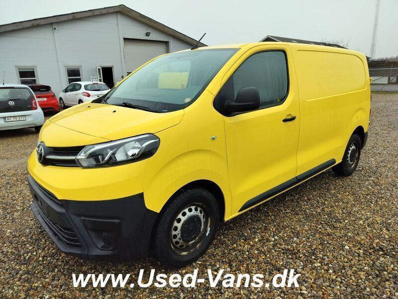 Gebraucht Toyota Proace Comfort 122 PS (89 kW) 2017 Weiß Van / Kleinbus