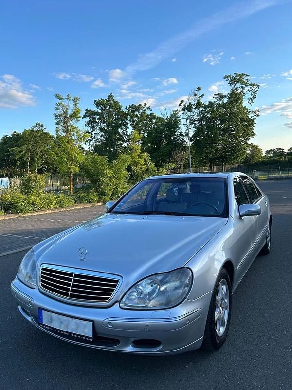 Silber Gebraucht 2002 Mercedes S500 Limousine | 6.000 € (Superpreis) - Bild 1/4