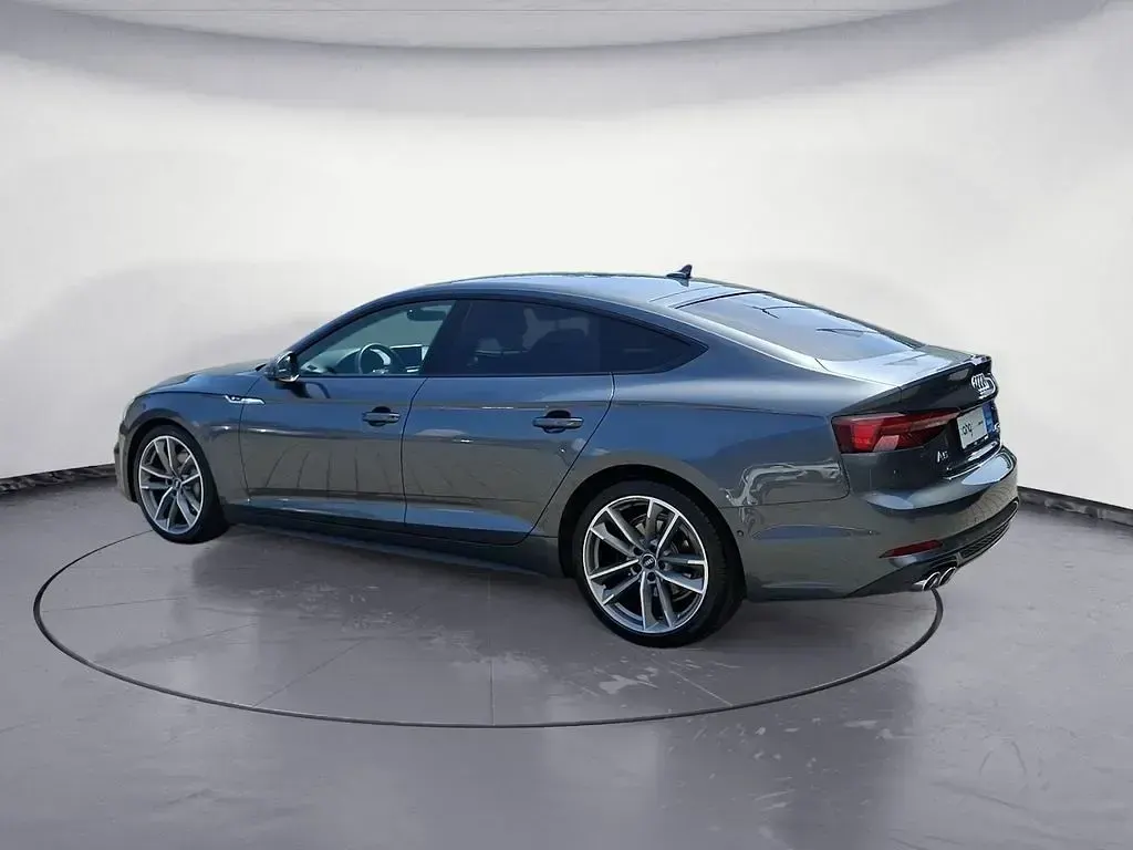 Gebraucht Audi A5 Sportback Sport 204 PS (150 kW) 2019 Grau Kleinwagen