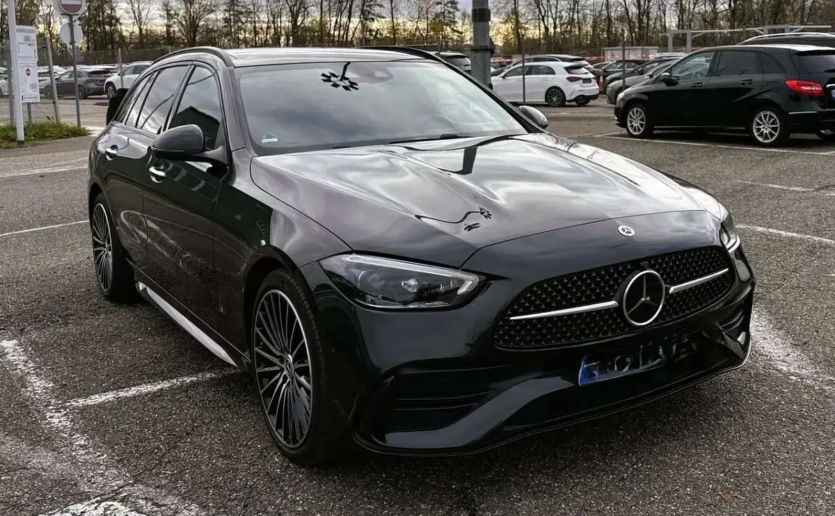 Gebraucht Mercedes C300 AMG 265 PS (194 kW) 2024 Grau Kombi
