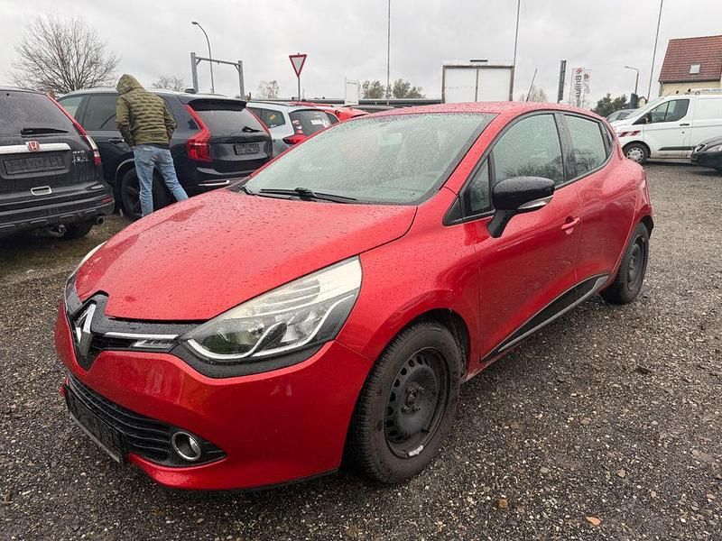 Gebraucht Renault Clio IV Dynamique 90 PS (66 kW) 2013 Rot Limousine