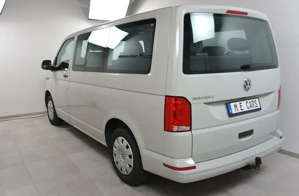 Second-hand VW Multivan 150 CP (110 kW) 2020 Gri Monovolum