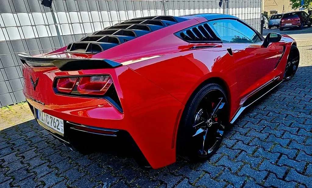 Używany Corvette Stingray 466 KM (342 kW) 2013 Czerwony Coupe