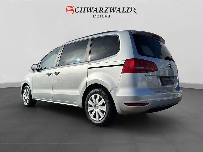 Gebraucht VW Sharan Trendline 140 PS (102 kW) 2011 Andere Van / Kleinbus