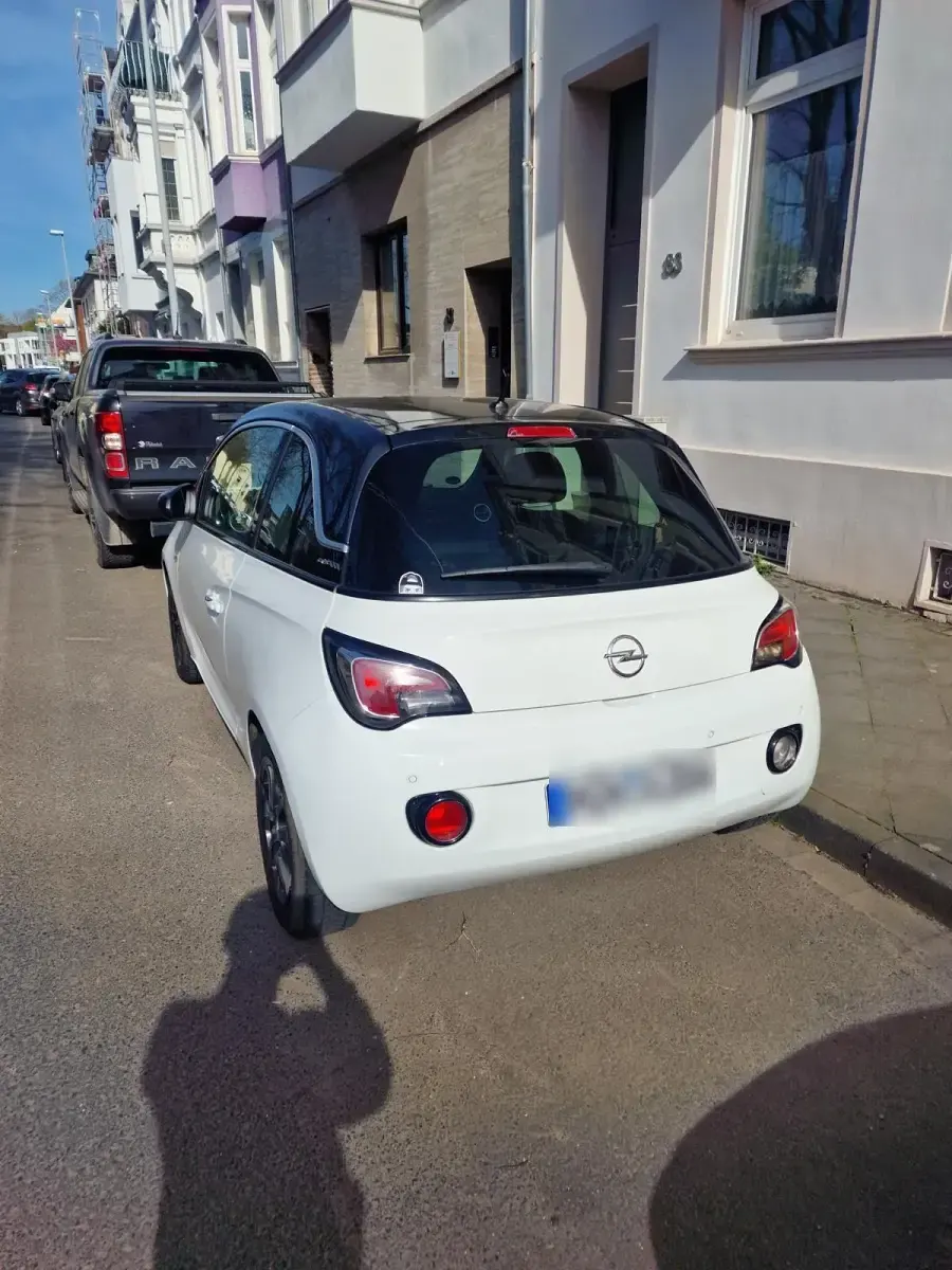 Gebraucht Opel Adam 69 PS (50 kW) 2013 Weiß Kleinwagen