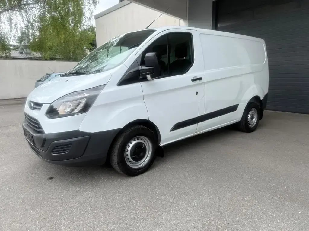 Gebraucht Ford Transit Custom 101 PS (74 kW) 2016 Weiß Van / Kleinbus