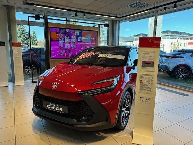 Neu Toyota C-HR 223 PS (164 kW) 2025 Rot SUV