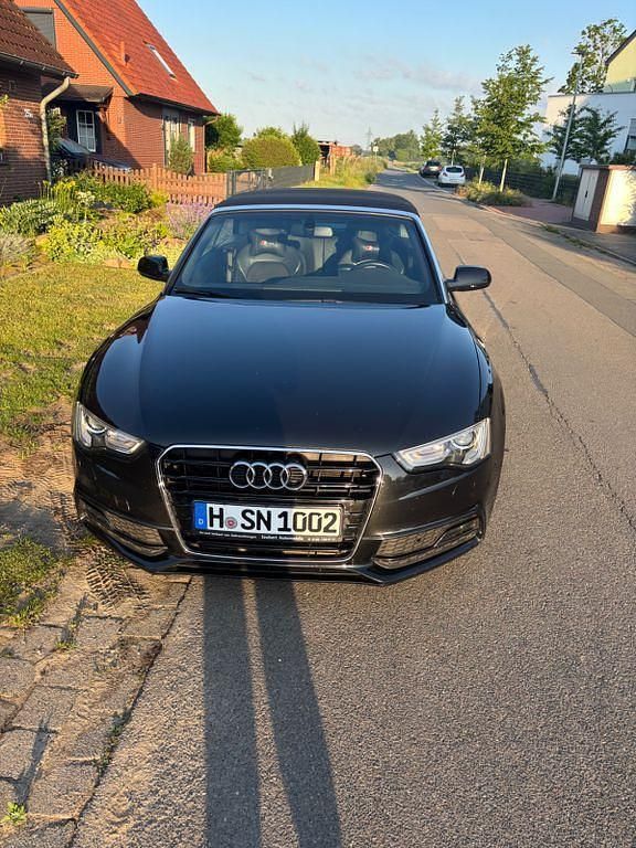 Schwarz Gebraucht 2012 Audi A5 Cabriolet S-Line Cabrio | 14.000 € (Fairer Preis) - Bild 1/4