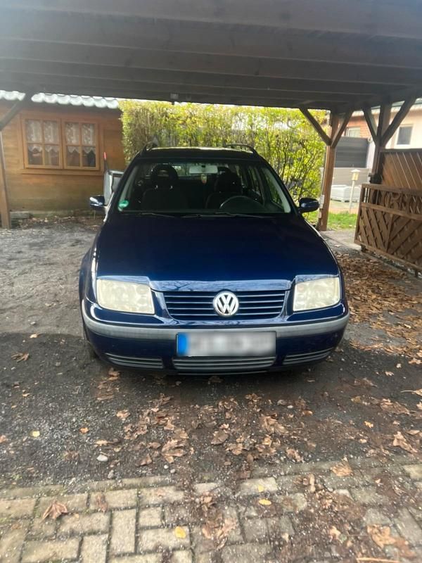 Gebraucht VW Bora 101 PS (74 kW) 2000 Blau Kombi