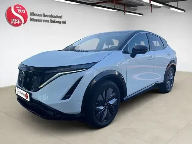 Gebraucht Nissan Ariya Evolve 177 kW (242 PS) 2023 Xgag pearl white/ pearl black SUV