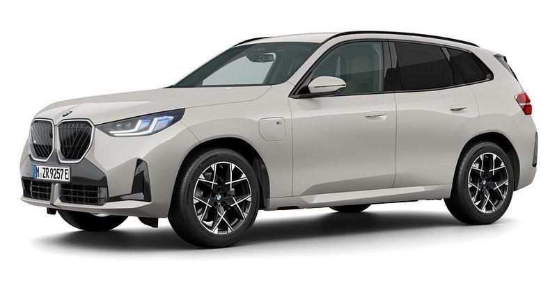 Grau Gebraucht 2025 BMW X3 Comfort Edition SUV | 68.246 € (Fairer Preis) - Bild 1/4