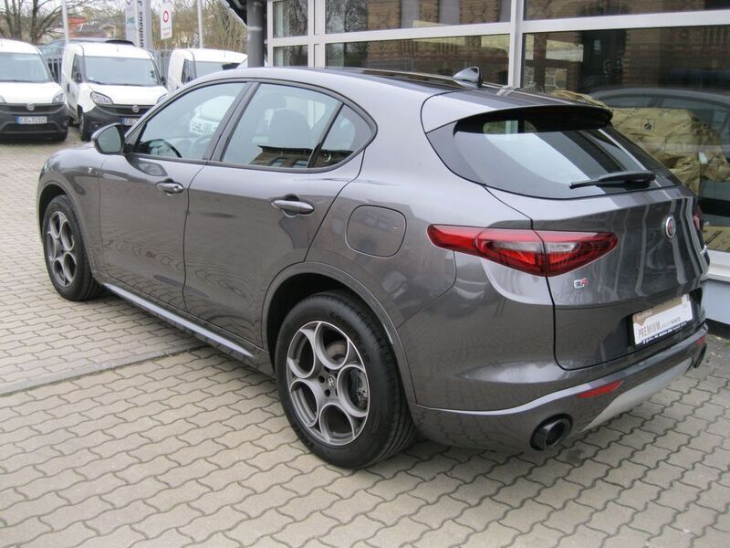 Gebraucht Alfa Romeo Stelvio Ti 280 PS (205 kW) 2023 Grau SUV