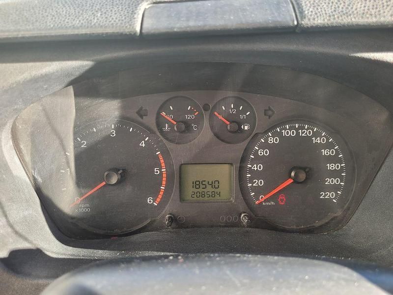 Gebraucht Ford Transit 86 PS (63 kW) 2009 Weiß Limousine