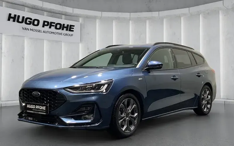 Gebraucht Ford Focus ST-Line X 116 PS (85 kW) 2024 Chrome blue metallic Kombi