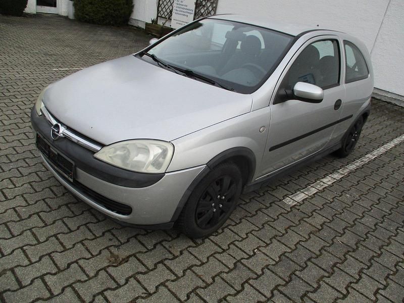 Gebraucht Opel Corsa 58 PS (42 kW) 2003 Silber Kleinwagen