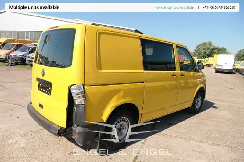Używany VW Transporter 84 KM (61 kW) 2014 Żółty Van
