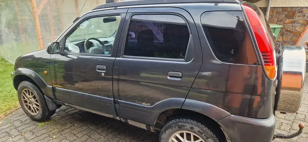 Gebraucht Daihatsu Terios 83 PS (61 kW) 2000 Schwarz SUV