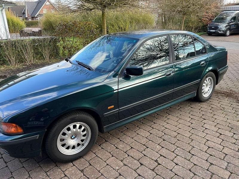 Gebraucht BMW 530 184 PS (135 kW) 1999 Grün Limousine