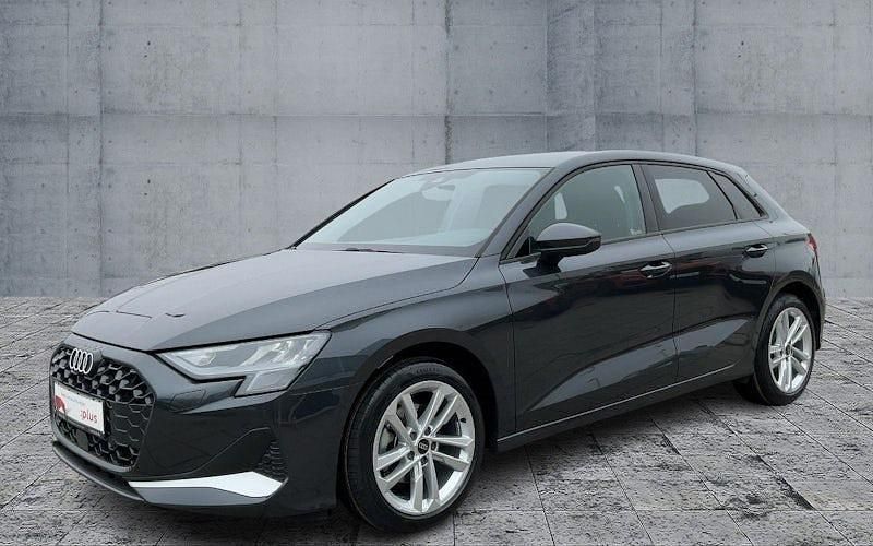 Gebraucht Audi A3 Advanced 150 PS (110 kW) 2025 Manhattangrau metallic Limousine