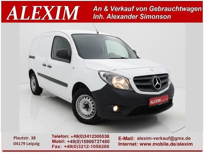 Weiß Gebraucht 2015 Mercedes Citan 111 Van / Kleinbus | 4.200 € (Superpreis) - Bild 1/4