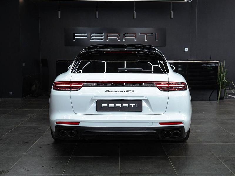 Gebraucht Porsche Panamera Sport Turismo 460 PS (338 kW) 2019 Weiß Limousine