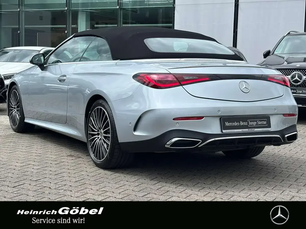 Gebraucht Mercedes CLE300 AMG 258 PS (189 kW) 2025 Silber Cabrio