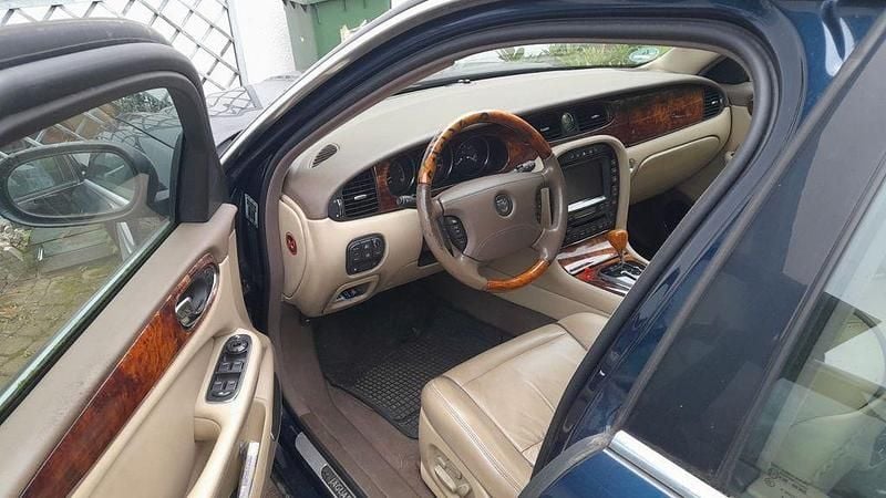 Gebraucht Jaguar XJ 136 PS (100 kW) 2006 Grün Limousine