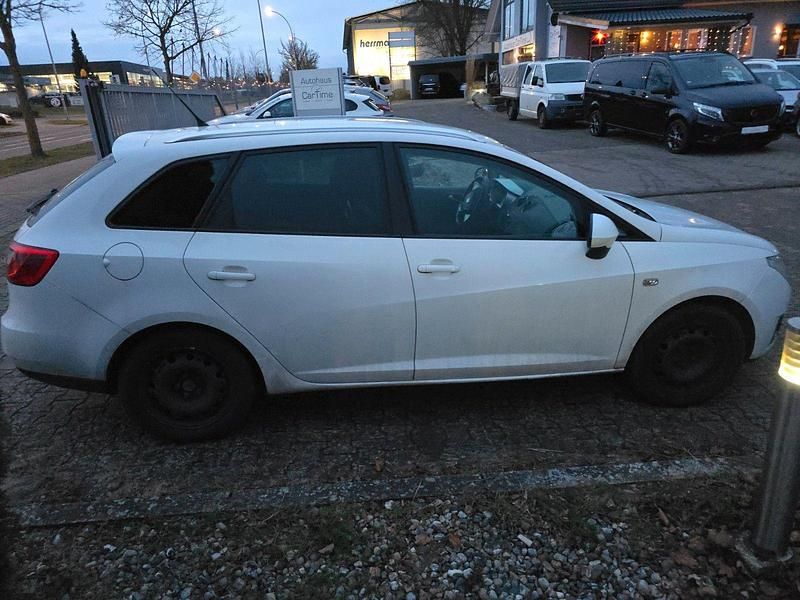 Gebraucht Seat Ibiza ST Style 90 PS (66 kW) 2011 Weiß Kombi