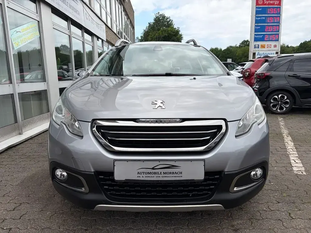 Gebraucht Peugeot 2008 Allure 114 PS (83 kW) 2013 Silber SUV