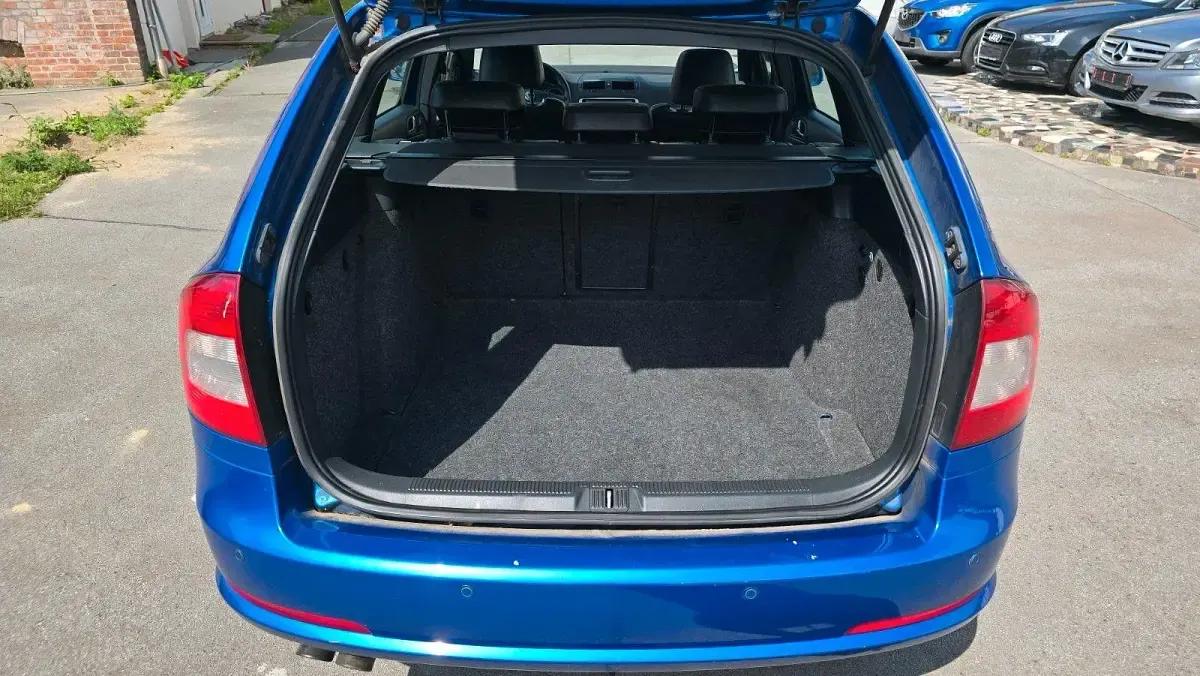 Gebraucht Skoda Octavia RS 200 PS (147 kW) 2011 Blau Kombi