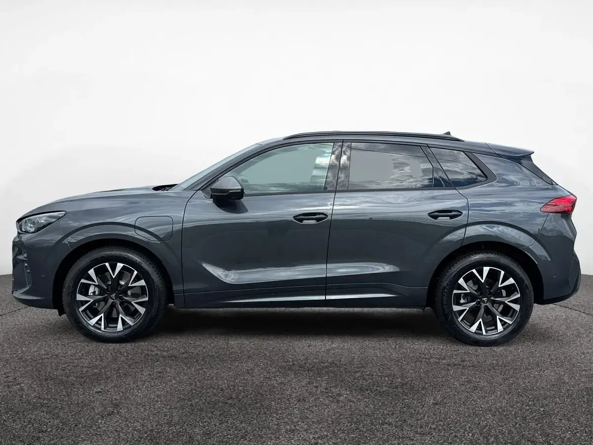 Second-hand Cupra Terramar 204 CP (150 kW) 2026 Gri SUV