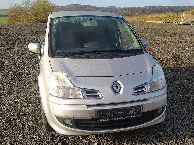 Gebraucht Renault Modus Avantage 101 PS (74 kW) 2008 Silber Van / Kleinbus