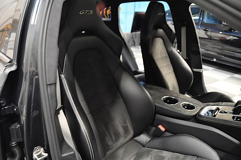 Gebraucht Porsche Panamera GTS Sport Turismo 460 PS (338 kW) 2019 Grau Limousine