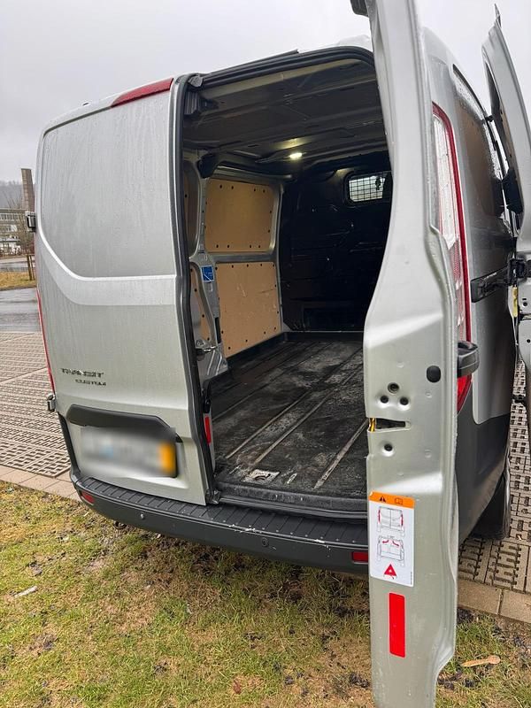 Gebraucht Ford Transit Custom 125 PS (91 kW) 2015 Grau Van / Kleinbus