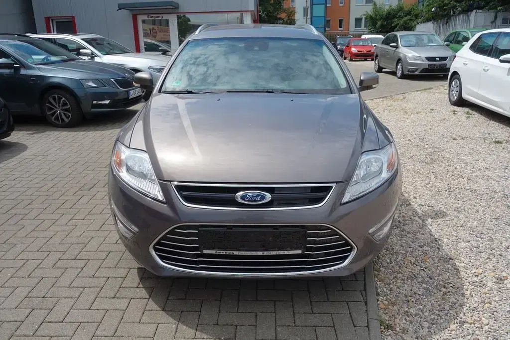 Gebraucht Ford Mondeo Titanium 200 PS (147 kW) 2014 Braun Limousine