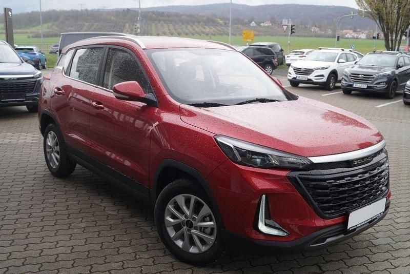 Gebraucht Baic X35 116 PS (85 kW) 2023 Rot SUV