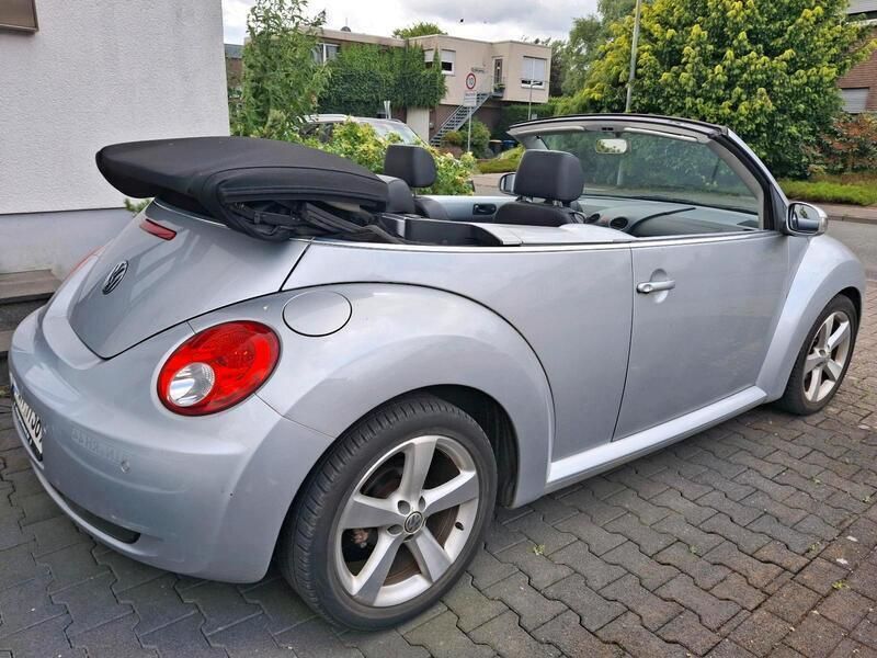 Silber Gebraucht 2010 VW Beetle Cabrio | 5.200 € (Fairer Preis) - Bild 1/4