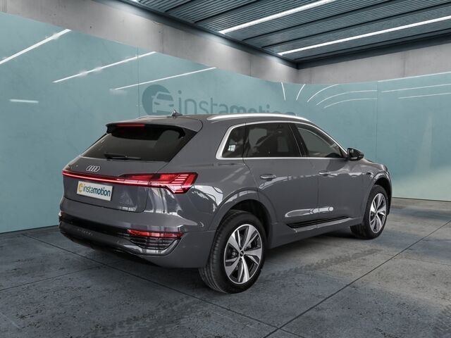Gebraucht Audi Q8 e-tron Advanced 250 kW (340 PS) 2024 Grau SUV