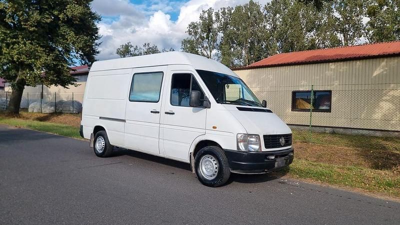 Weiß Gebraucht 2005 VW LT Van / Kleinbus | 5.200 € (Fairer Preis) - Bild 1/4