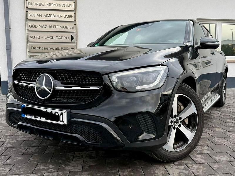 Schwarz Gebraucht 2019 Mercedes GLC200 SUV | 36.990 € - Bild 1/4
