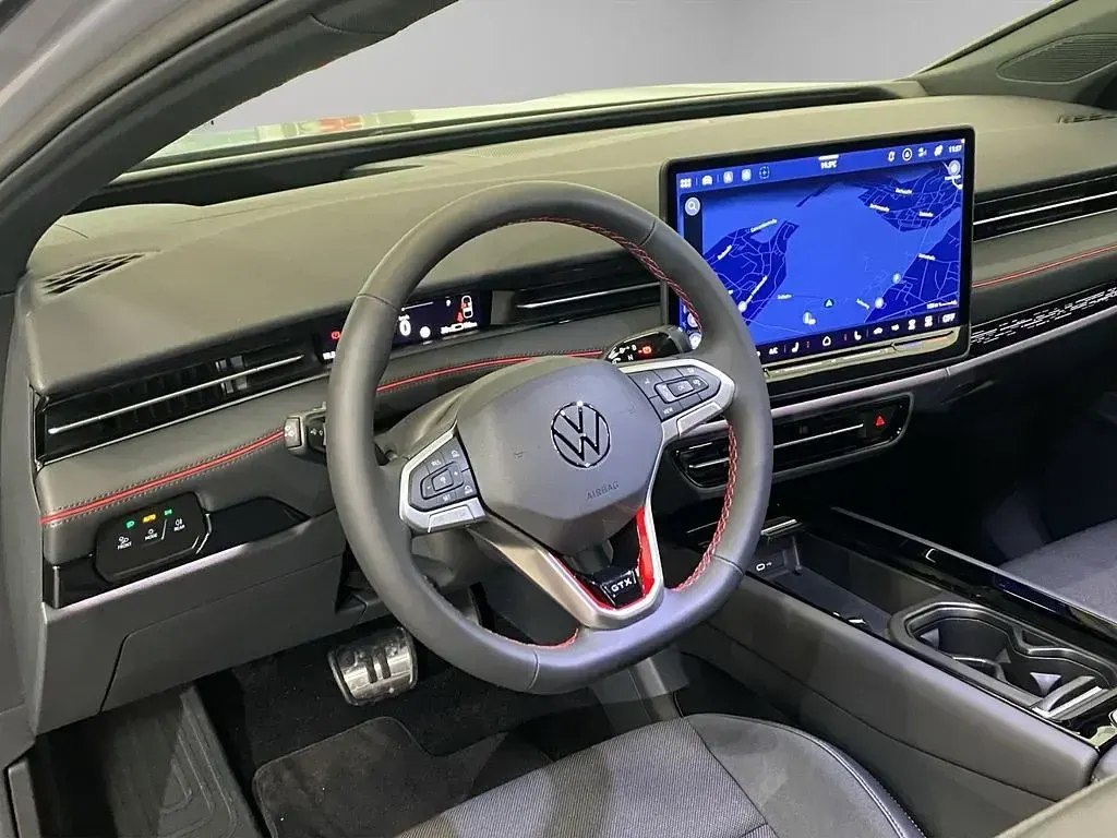 Neu VW ID.7 GTX 250 kW (340 PS) 2026 Mondsteingrau schwarz Kombi