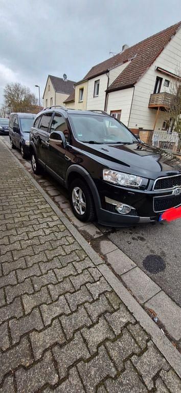Schwarz Gebraucht 2013 Chevrolet Captiva LT SUV | 7.200 € (Fairer Preis) - Bild 1/4