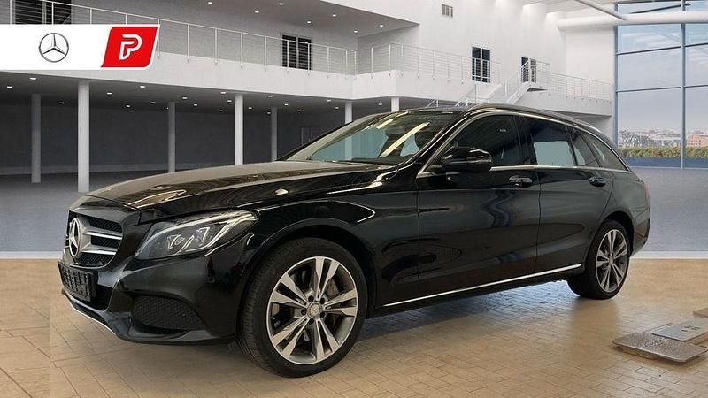 Schwarz Gebraucht 2015 Mercedes C400 Avantgarde Kombi | 16.990 € (Guter Preis) - Bild 1/4