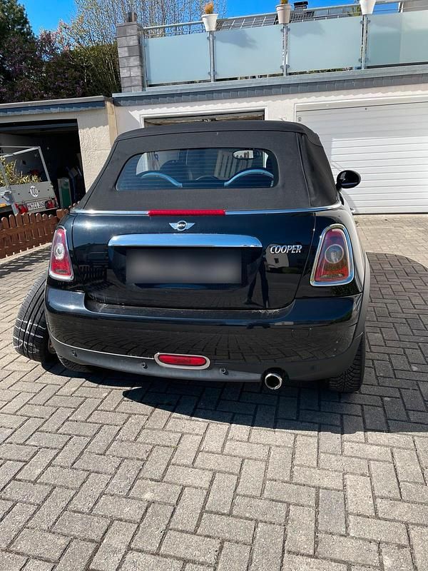Gebraucht Mini Cooper Cabriolet 122 PS (89 kW) 2010 Schwarz Cabrio