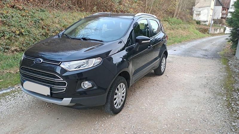 Blau Gebraucht 2015 Ford Ecosport Titanium SUV | 6.890 € (Etwas zu teuer) - Bild 1/4
