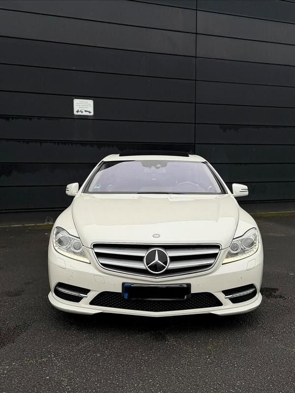 Gebraucht Mercedes CL500 AMG 435 PS (319 kW) 2010 Weiß Coupé