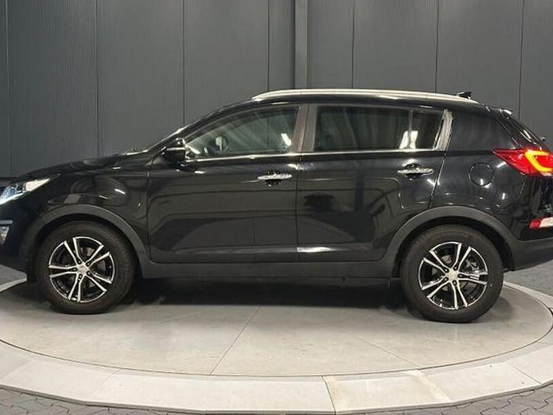 Gebraucht Kia Sportage DREAM-TEAM Edition 135 PS (99 kW) 2015 Zilinaschwarz metallic SUV