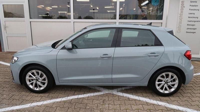 Gebraucht Audi A1 Sportback Advanced Plus 116 PS (85 kW) 2024 Grau Kleinwagen