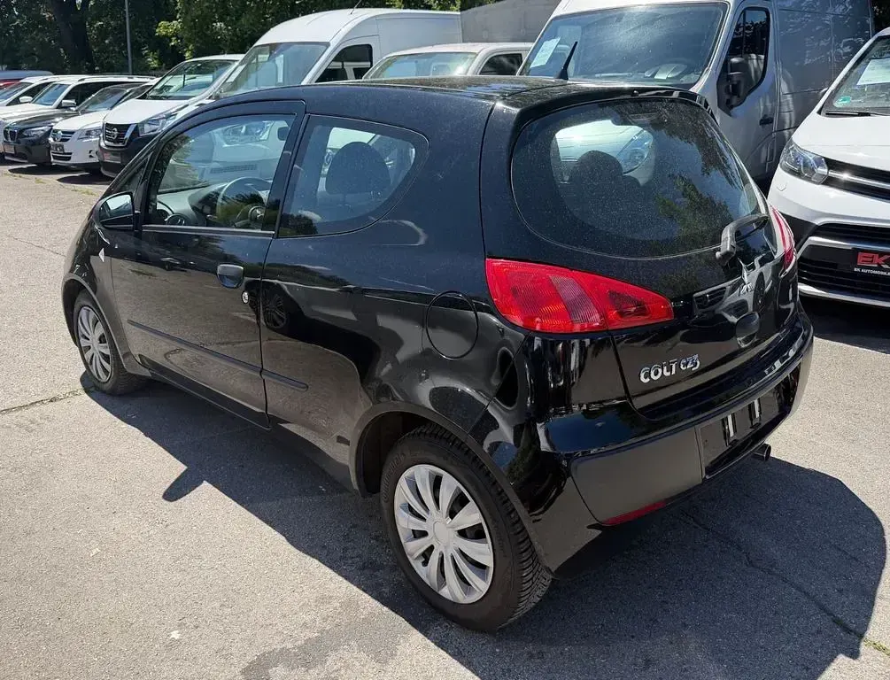Gebraucht Mitsubishi Colt 75 PS (55 kW) 2007 Schwarz Limousine
