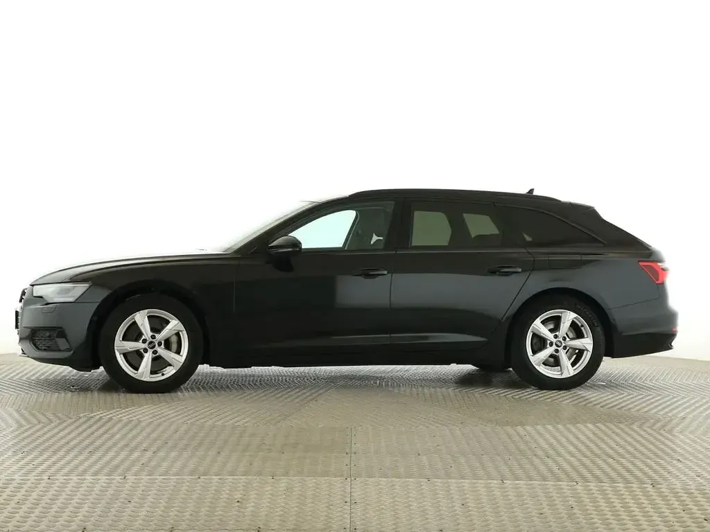 Gebraucht Audi A6 Sport 299 PS (219 kW) 2022 Mythosschwarz Kombi